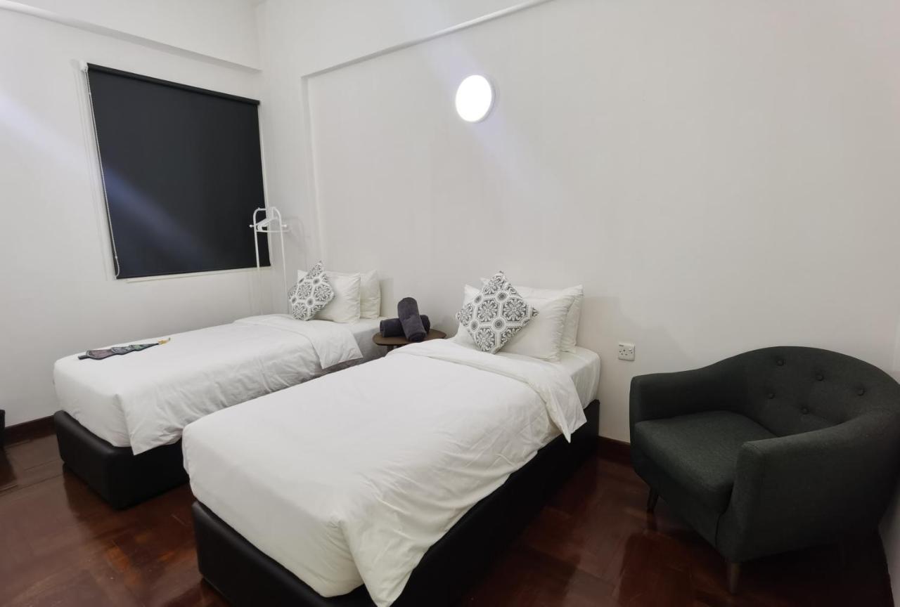 Lui Lui Comfy Condo In Great Location Kuah Extérieur photo